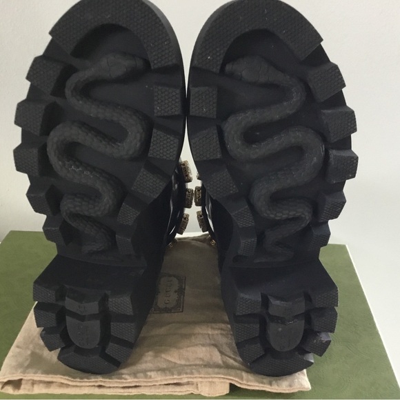 Gucci Leather Boots with Crystal  And GG Logo Ankle Belt - Picture 10 of 16